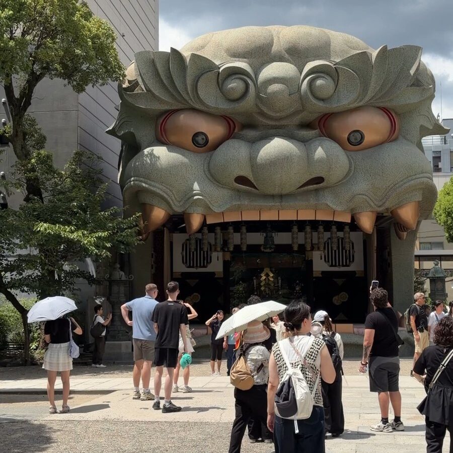 子連れ大阪観光、最終日の回り方——難波八阪神社・戎橋・大阪城を1日で【タクシーに早く乗ればよかった】