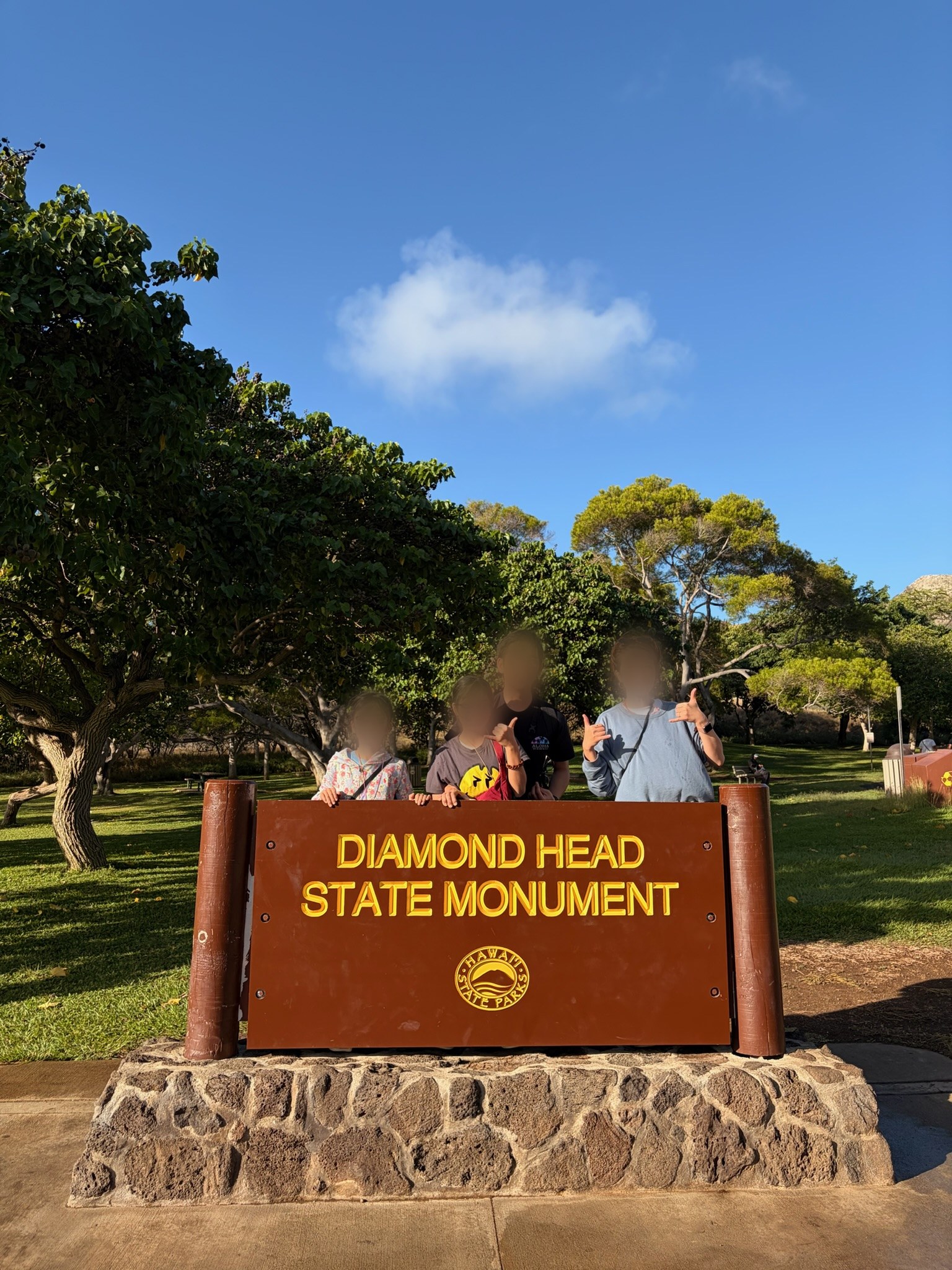DIAMOND HEAD STATE MONUMENTの看板